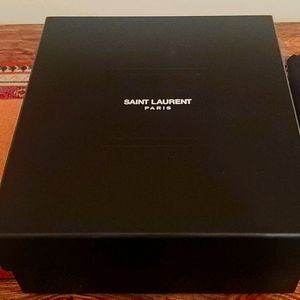 YSL storage box with dust bag